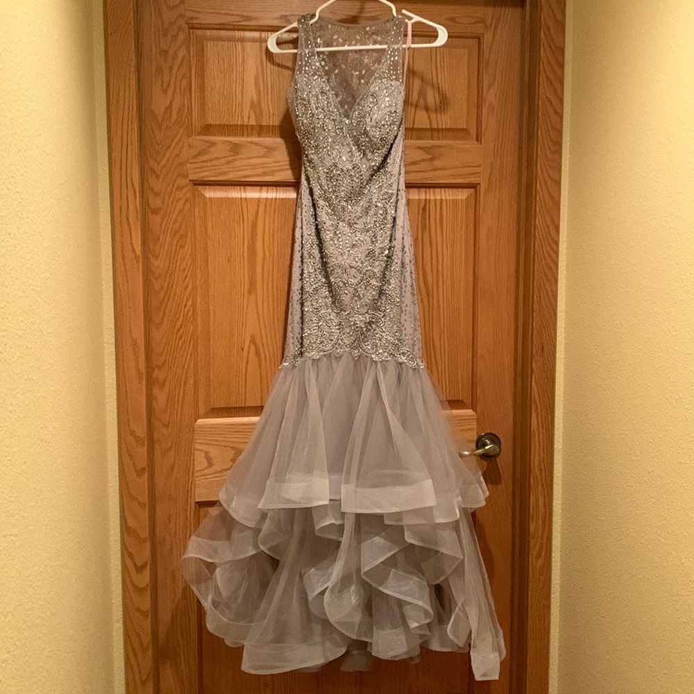 Stunning Prom/Pageant Formal Gown